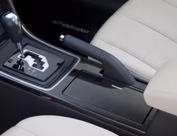 Інтэр'ер 2009–12 Mazda6 i SV [North America] (GH) '2008–12