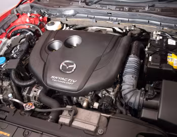 Bajo el capó Mazda6 Saloon [UK-spec] (GJ) '2013–15