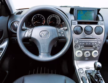 Panel frontal Mazda6 Sedan [Worldwide] (GG) '2002–05