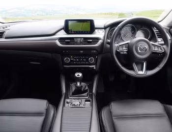 Panel frontal Mazda6 Sedan [UK-spec] (GJ) '2015–18