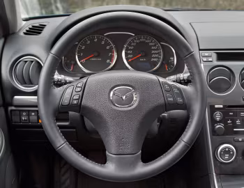 Panel frontal Mazda6 Sedan [Worldwide] (GG) '2005–07