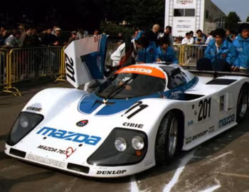 Mazda 767 '1988