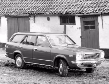Mazda 818 Station Wagon '1974–77