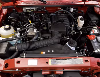 Bajo el capó 2002–09 Mazda B2300 [North America] '2001–09