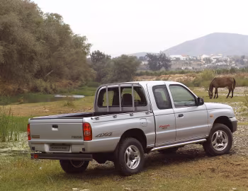 Mazda B2500 Turbo 4×4 Freestyle Cab '2002–06
