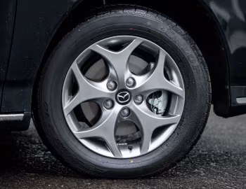 Mazda Biante GRANZ '01.2012–09.2017