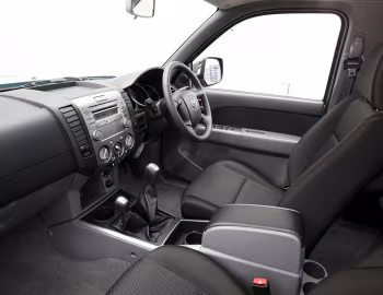 Interior Mazda BT-50 Boss Double Cab [Australia] (J97M) '2008–11