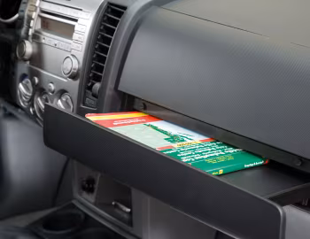 Interior Mazda BT-50 Double Cab (J97M) '2008–11