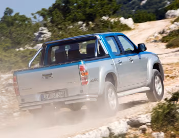 Mazda BT-50 Double Cab (J97M) '2008–11