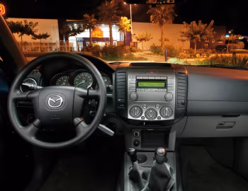 Panel frontal Mazda BT-50 Double Cab [Worldwide] (J97M) '2006–08
