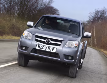 Mazda BT-50 Double Cab [UK-spec] (J97M) '2008–11