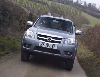 Mazda BT-50 Double Cab [UK-spec] (J97M) '2008–11