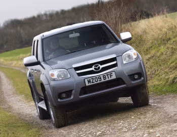 Mazda BT-50 Double Cab [UK-spec] (J97M) '2008–11