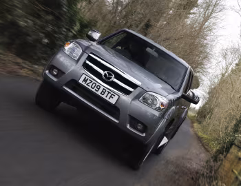 Mazda BT-50 Double Cab [UK-spec] (J97M) '2008–11
