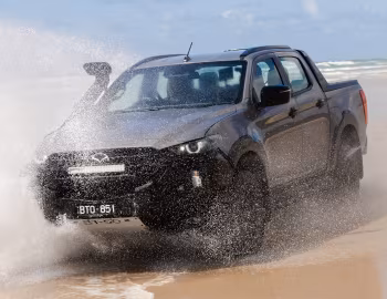 Mazda BT-50 SP Double Cab [Australia] '2021–25