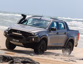 Mazda BT-50 SP Double Cab [Australia] '2021–25