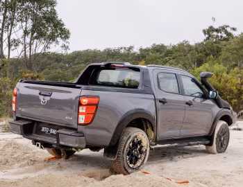 Mazda BT-50 SP Double Cab [Australia] '2021–25
