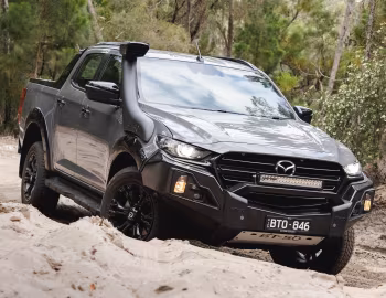Mazda BT-50 SP Double Cab [Australia] '2021–25