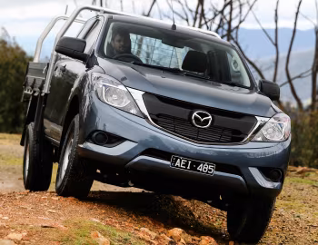 Mazda BT-50 XT Freestyle Cab Chassis [Australia] '2015–18