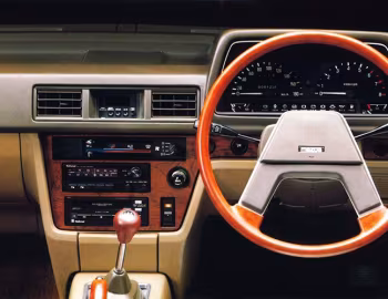 Panel frontal Mazda Capella 1800 '10.1978–80