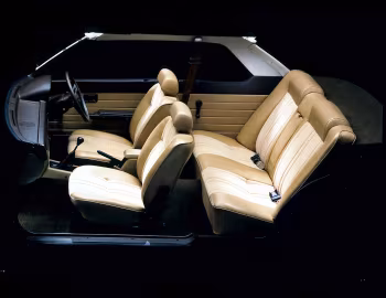 Interior Mazda Capella 1800 '10.1978–80