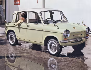 Mazda Carol 360 Deluxe 4-door Sedan (KPDA) '09.1963–10.1966