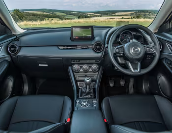 Panel frontal Mazda CX-3 [UK-spec] '2018–19