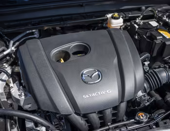 Bajo el capó Mazda CX-30 (DM) [Worldwide] '2019–pr.