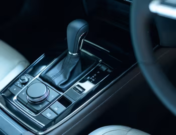 Interior Mazda CX-30 (DM) [Japan] '10.2019–pr.