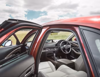 Interior Mazda CX-30 (DM) [Australia] '2019–pr.