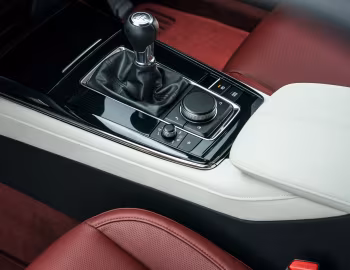 Interior Mazda CX-30 "100th Anniversary" [UK-spec] '2020