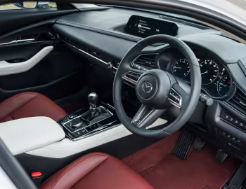 Panel frontal Mazda CX-30 "100th Anniversary" [UK-spec] '2020