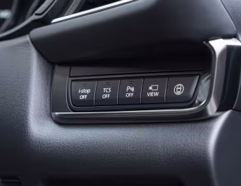Interior Mazda CX-30 Skyactiv-G [UK-spec] '2019–pr.