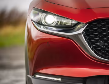 Mazda CX-30 Skyactiv-X [UK-spec] '2019–pr.