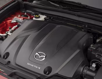 Bajo el capó Mazda CX-30 Skyactiv-X [UK-spec] '2019–pr.