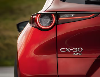 Mazda CX-30 Skyactiv-X [UK-spec] '2019–pr.