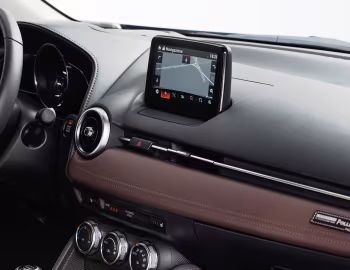 Interior Mazda CX-3 "Limited Edition in Partnership with Pollini" [Italy] '2017