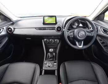 Panel frontal Mazda CX-3 "Sport Black+" [UK-spec] '2018–19