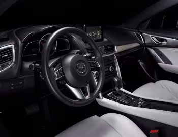 Interior Mazda CX-4 '2016–19