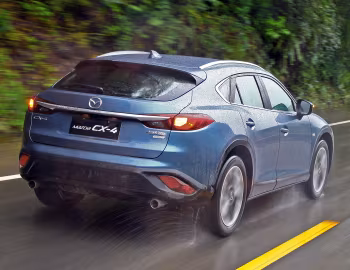 Mazda CX-4 '2016–19