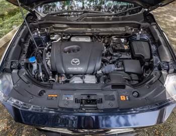 Bajo el capó Mazda CX-5 2.5 GLS [Malaysia] '2017–pr.