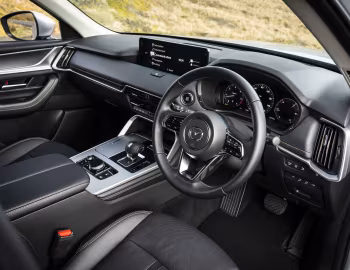 Interior Mazda CX-60 e-Skyactiv D AWD Homura [UK-spec] '2023–pr.