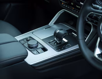 Interior Mazda CX-60 e-Skyactiv D Exclusive-Line [UK-spec] '2023–pr.