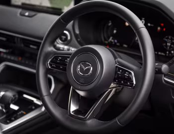 Interior Mazda CX-60 e-Skyactiv PHEV AWD Exclusive Line [UK-spec] '2022–pr.