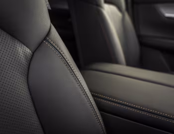 Interior Mazda CX-60 e-Skyactiv PHEV AWD Exclusive Line [UK-spec] '2022–pr.
