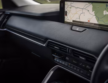 Interior Mazda CX-60 e-Skyactiv PHEV AWD Exclusive Line [UK-spec] '2022–pr.