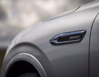 Mazda CX-60 e-Skyactiv PHEV AWD Takumi [UK-spec] '2022–pr.