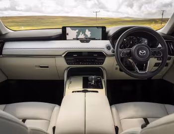 Panel frontal Mazda CX-60 e-Skyactiv PHEV AWD Takumi [UK-spec] '2022–pr.