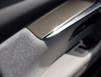 Interior Mazda CX-60 e-Skyactiv PHEV AWD Takumi [EU-spec] '04.2022–pr.