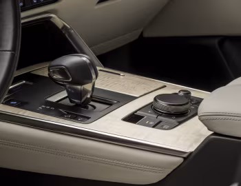 Interior Mazda CX-60 e-Skyactiv PHEV AWD Takumi [EU-spec] '04.2022–pr.
